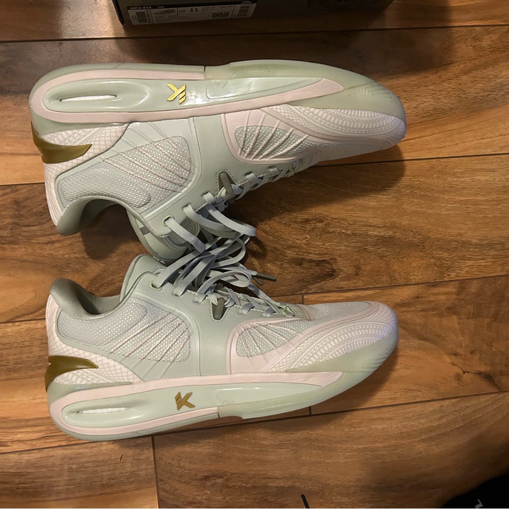 Anta Kt 10